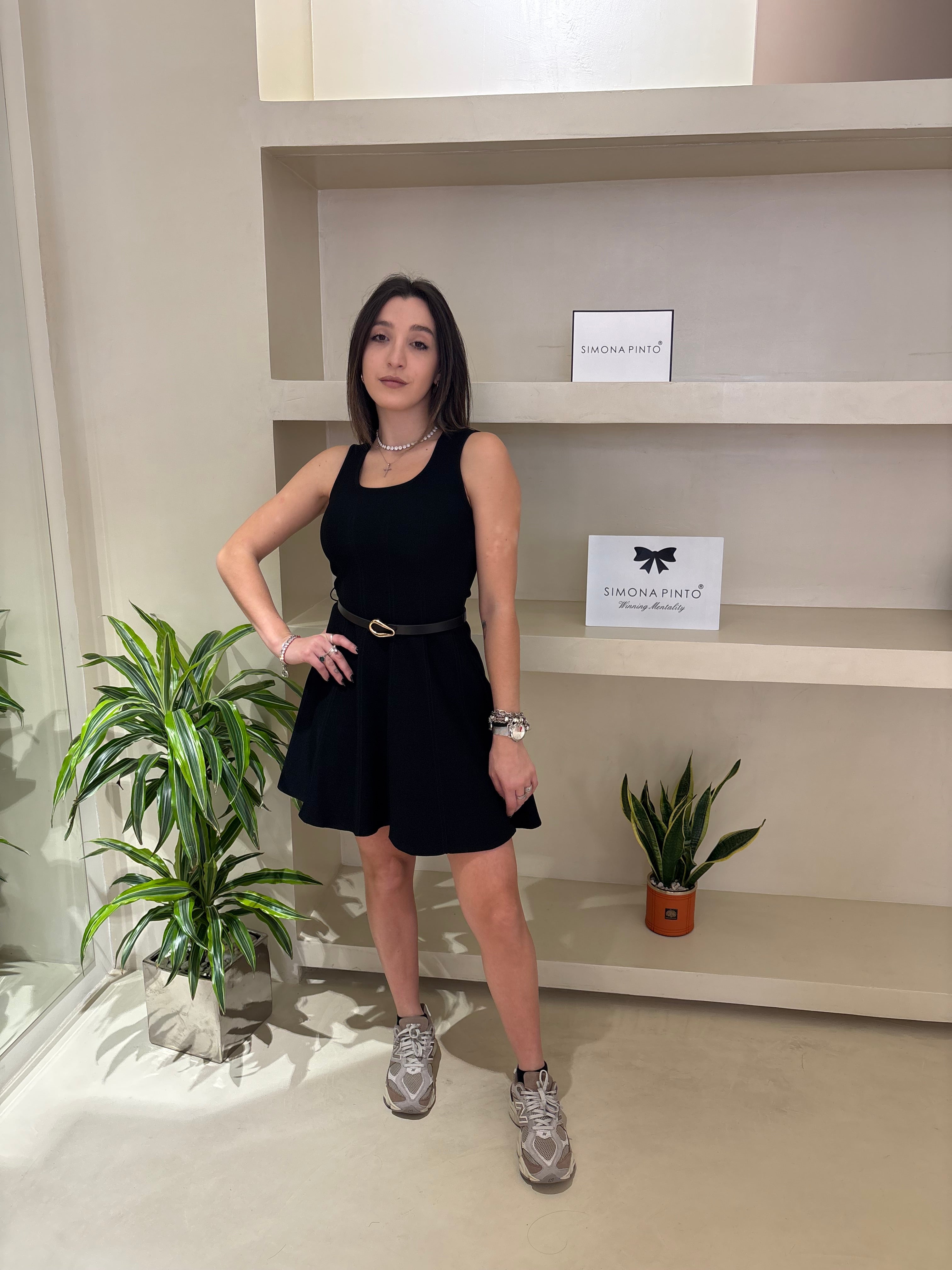 Abito Mini con cintura